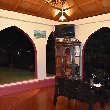 Nanda Garden Hotel Bagan Bagian luar foto