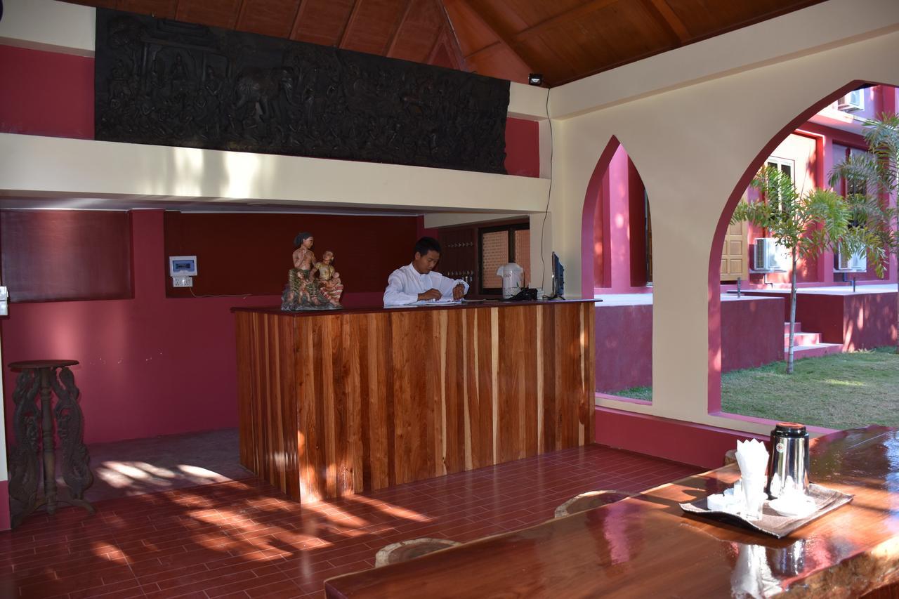 Nanda Garden Hotel Bagan Bagian luar foto